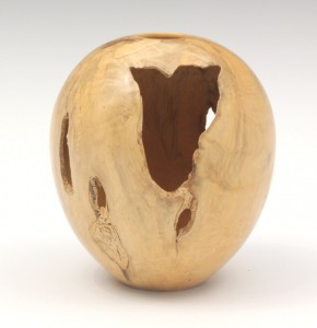 Box wood hollow form with natural voids