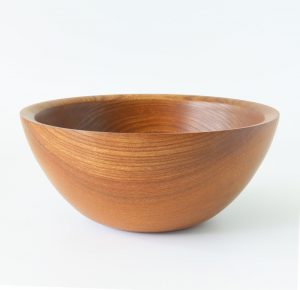 elm salad bowl turned by Paul Hannaby creative woodturning