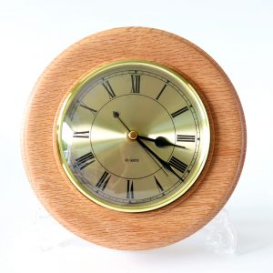 Oak clock turned by Paul Hannaby creative woodturning