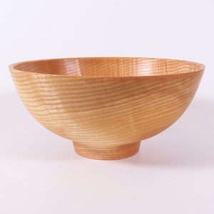 Figured ash bowl turned by Paul Hannaby creative woodturning