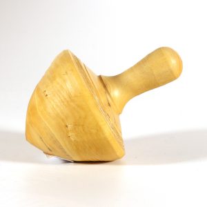 Boxwood secret box turned by Paul Hannaby creative woodturning